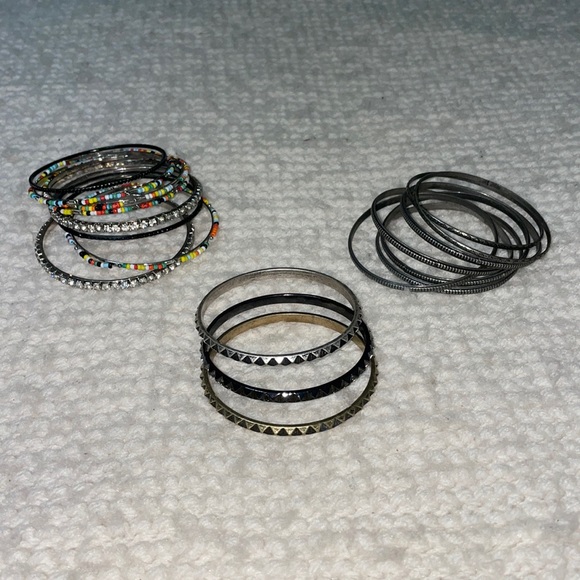 Bangles - Picture 1 of 4
